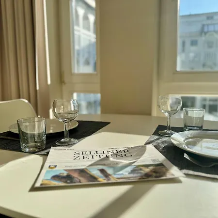 Apartment Komfortables Mit Balkon In *