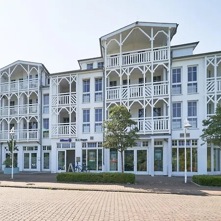 Apartment Komfortables Mit Balkon In